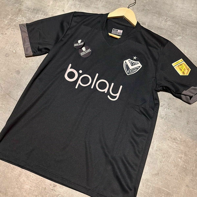 Camiseta velez negra deals