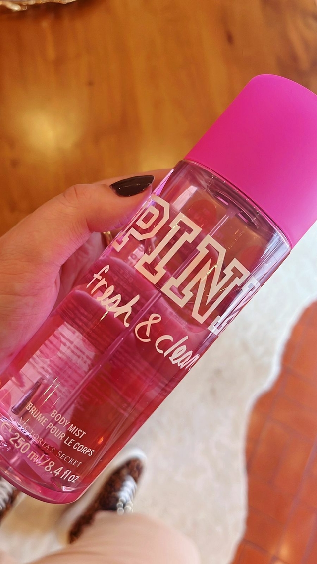 BODY SPLASH VICTORIA S SECRET PINK FRESH CLEAN 250ML