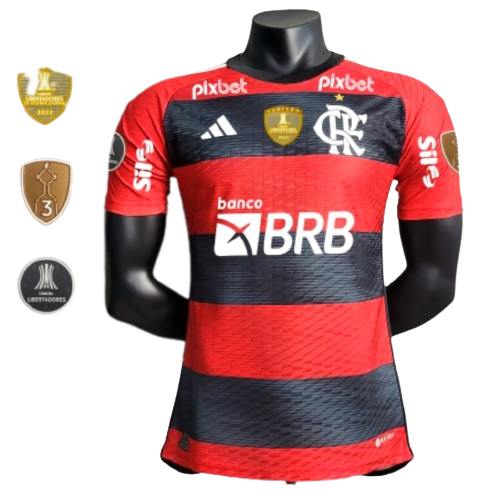 O novo uniforme do Flamengo tem um patch com a bandeira do estado