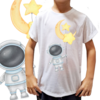 Camiseta unissex infantil Astronauta com Lua e estrela