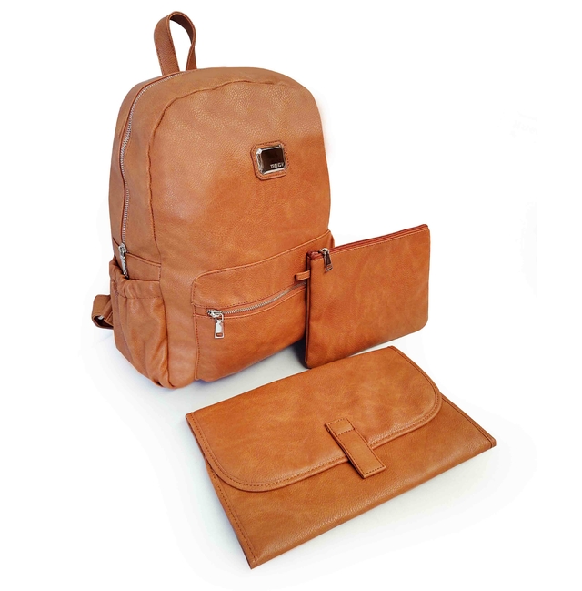 Mochila Maternal Trendy con cambiador y neceser Eco cuero 11234