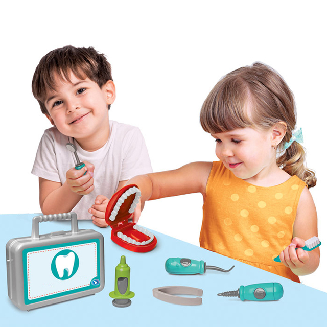 Kit Maleta Dentista Infantil - Brinquedo Doutor Dentinho - Brincando de  Dentista