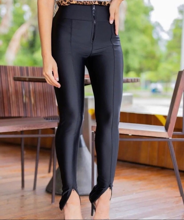 Calça power cheap prada
