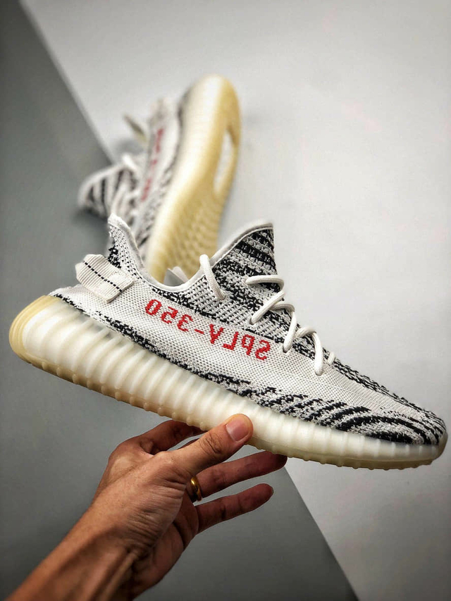 Adidas Yeezy Boost 350 V2 Cebra - Kingdom Style