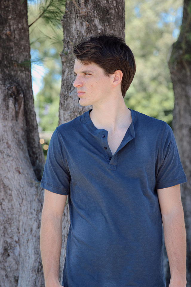 Remera henley hombre hotsell