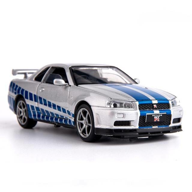 Carrinho Hot Wheels Velozes e Furiosos Premium Nissan Skyline gt-r