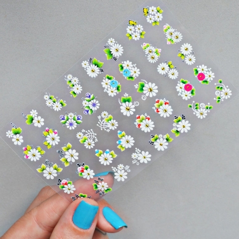 40 Adesivos de Unha 3D Flores Branquinhas