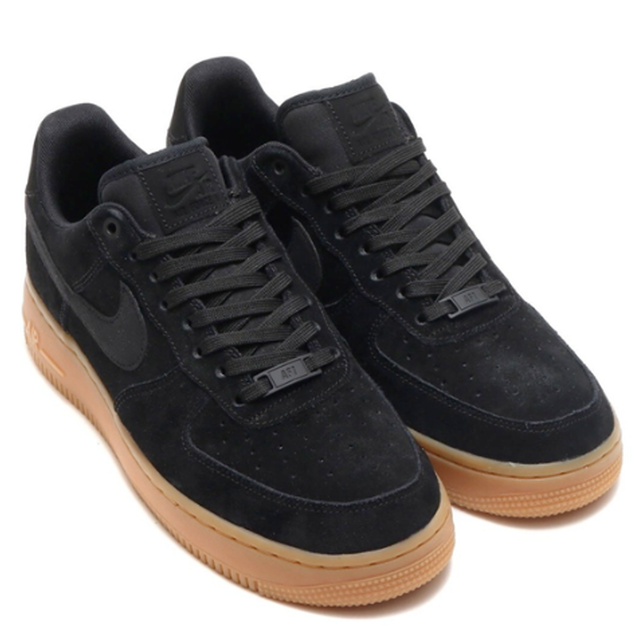 Air Force | Negras suela Mostaza