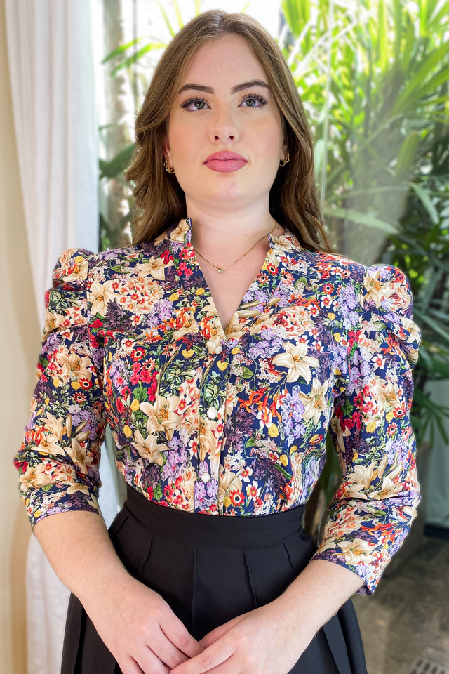 Camisa Feminina em algodão com estampa floral