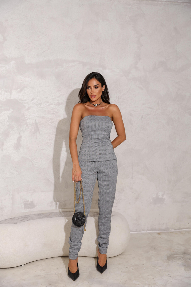 Linda rosa hotsell moda feminina