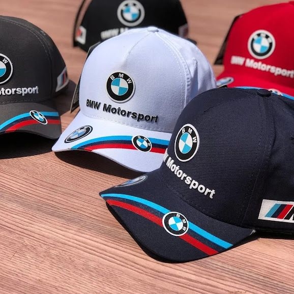 Bone da bmw hot sale azul e branco
