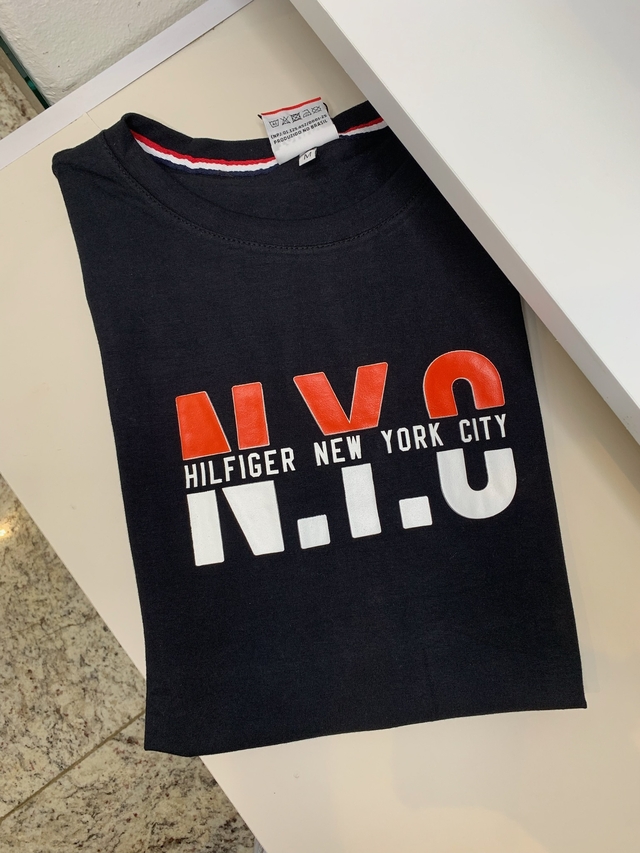 Camiseta Tommy Hilfiger NYC em alto Relevo Malha Peruana 40.1