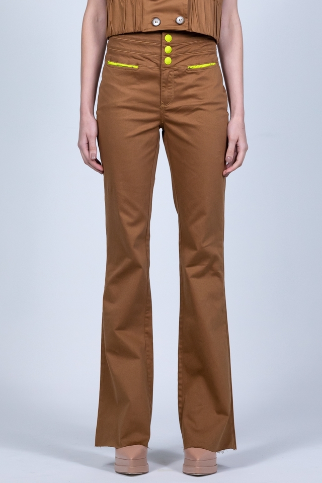 Calça caramelo flare hotsell