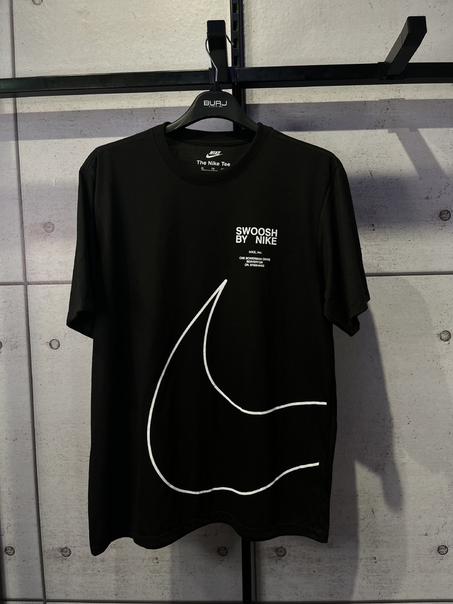 CAMISETA NIKE BIGSWOOSH Comprar em Burj Clothing