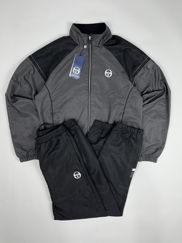 Conjunto Sergio Tacchini