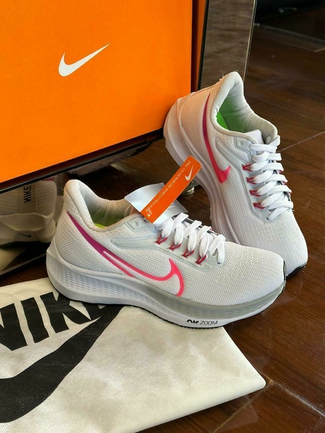Tenis Nike Zoom Pegasus Branco e Rosa Tenis de Primeira Linha