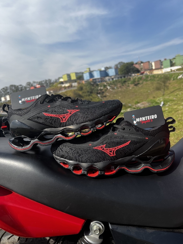 Mizuno Prophecy 13 Preto Vermelho