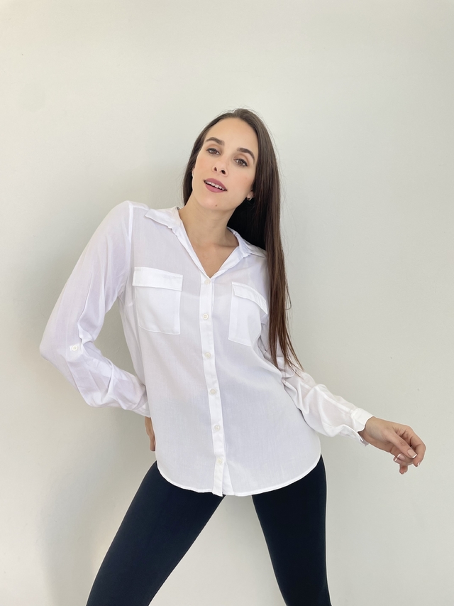 Musculosas camisas y tops de mujer