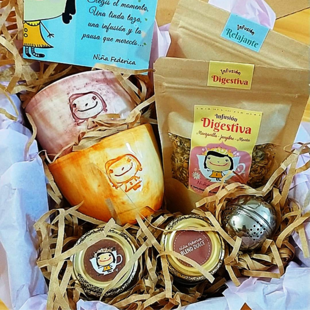  Ceremonie Caja de regalo de té de alta calidad, 30 unidades, 5  bolsas de malla envueltas individualmente de 5 sabores ricos de tés de  hierbas y mezclas de té por paquete (