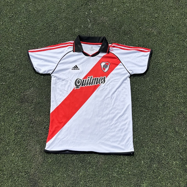Camiseta River Plate Retro 2000