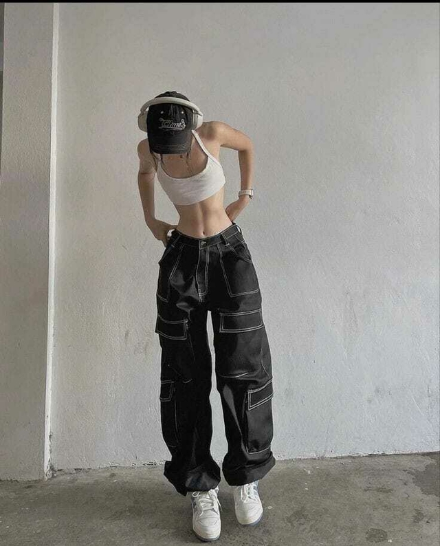 Pantalones con costuras blancas sale