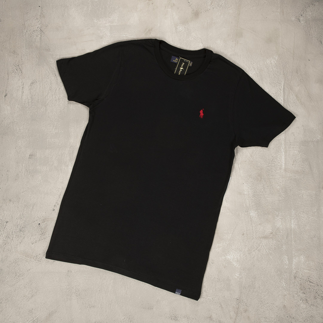 Remera polo negra on sale