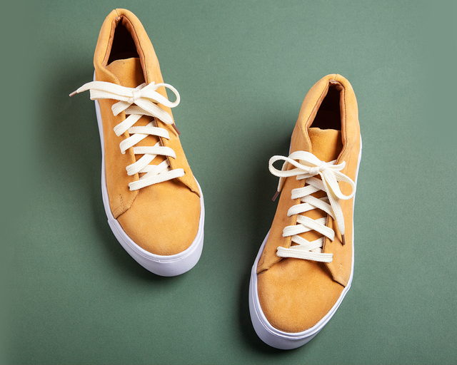 Deportivas color online mostaza