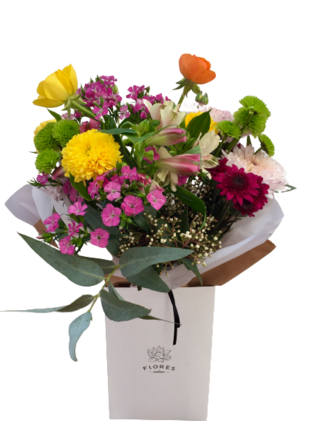 A114 - Arreglo campestre con mix de flores