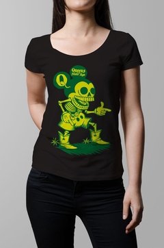 Remera Queens of the stone age negra mujer