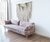 sofa amatista roble y tela de lino