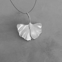 Collar Ginkgo Pagoda (C 255) - Kaira