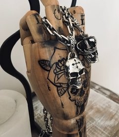 Imagen de Dije CALAVERA CAOS