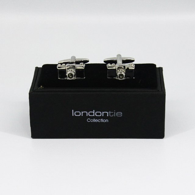 THRONE CUFFLINKS THRONE CUFFLINKS