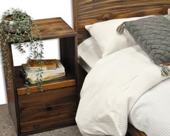 Cama Japonesa sin respaldo madera sustentable pallet reciclado - FENIX manufactura de muebles