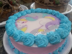 Feminino - Torta com Papel de Arroz - Tema da sua festa