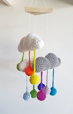 Imagen de Móvil de Cuna - Móvil Colgante "Nube con gotitas" tejido a mano en crochet