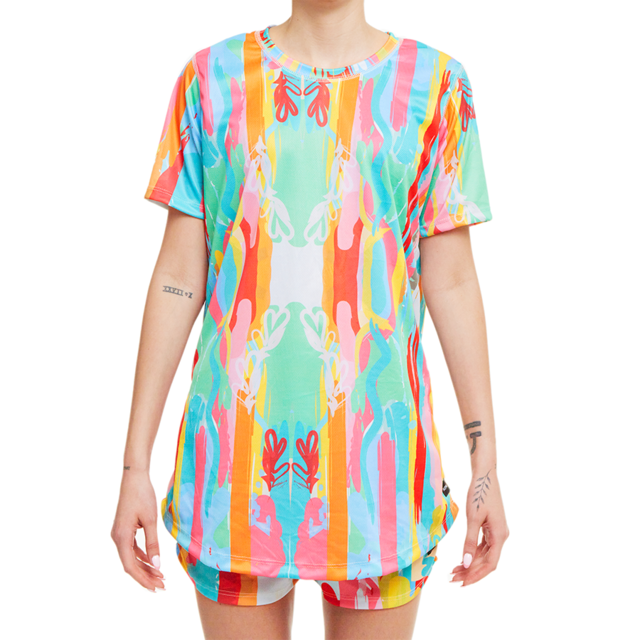 REMERA OVERSIZE DE POLIESTER RECICLADO UNISEX. MODELO MULTICOLOR