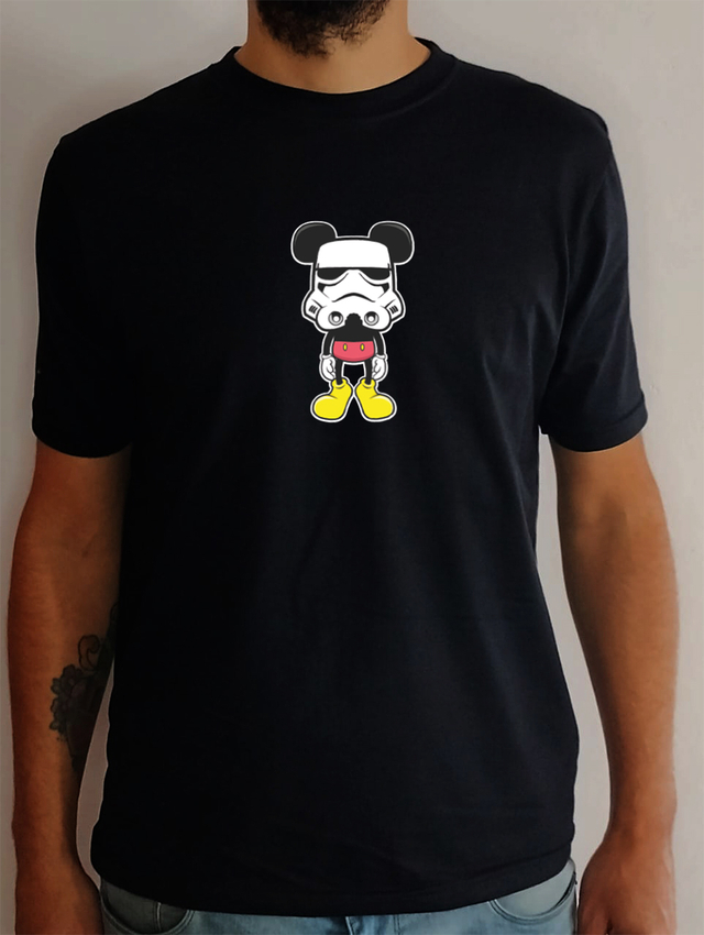 Remeras de mickey para hombres hotsell