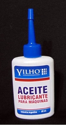 ACEITE LUBRICANTE MARCA YILHO LUBRICANTE x 60 ml.