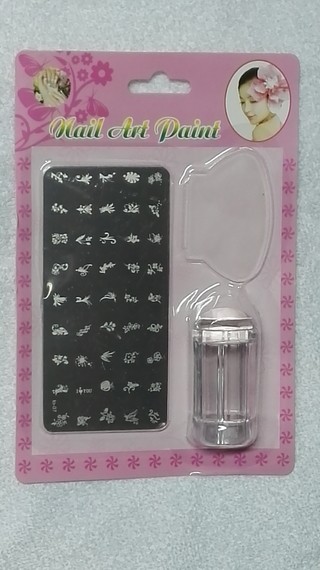 KIT STAMPING PARA DECORACION DE UÑAS (1 SELLO REDONDO DE SILICONA + 1 PLACA + 1 RASPADOR) (CH)