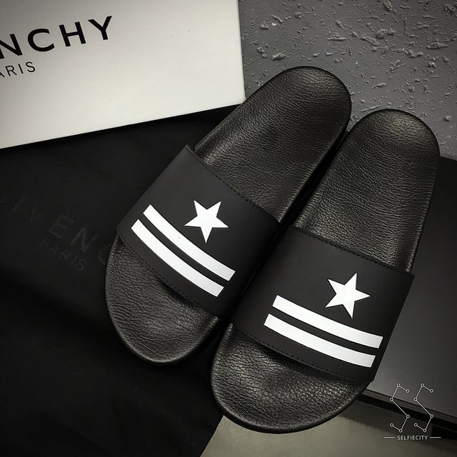 Givenchy star clearance slides