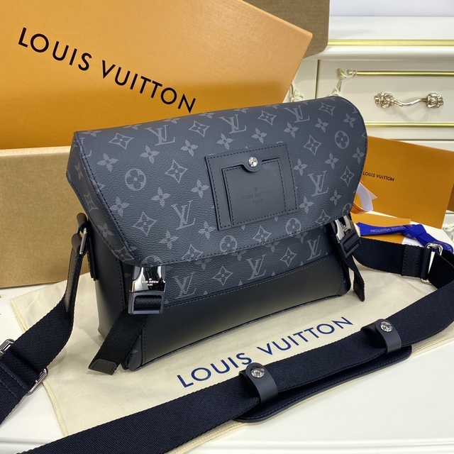 Louis Vuitton Messenger Pm Voyager (M40511)