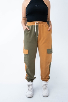 PANT CARGO GEMINIS | CAMEL/VERDE