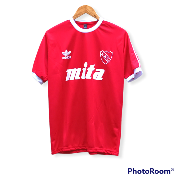 Camiseta retro Independiente Mita Bochini #10