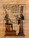 Rainha Nefertari oferecendo à deusa Iris