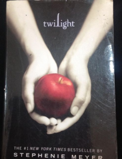 Twilight - Stephenie Meyer- Editado por RRD-H - ISBN 9780316160179