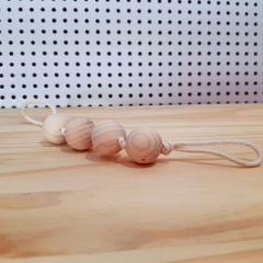 Cordão de Bolas em Madeira Sensorial para bebês - Montessori