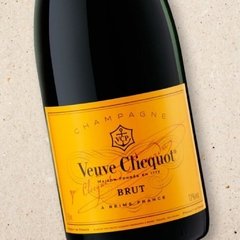Champagne Veuve Clicquot Brut 750 mL - Fracaro Wine | Vinhos Online para seus melhores momentos