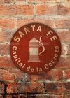 Chapa rústica cerveza Santa Fe capital de la cerveza