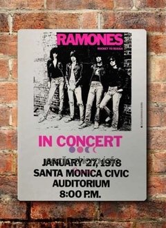 Chapa rústica Ramones, concierto en Santa Monica, California. Año 1978